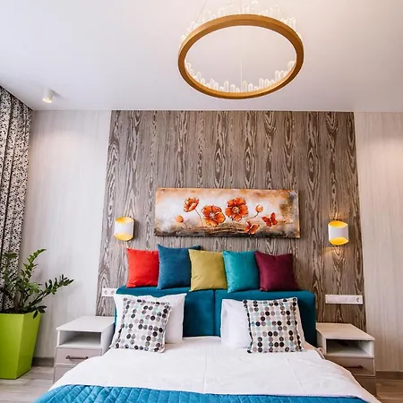 Royal Tower Luxurious Smart