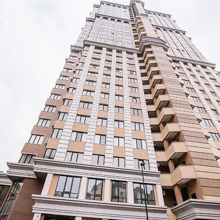 Royal Tower Luxurious Smart * Київ